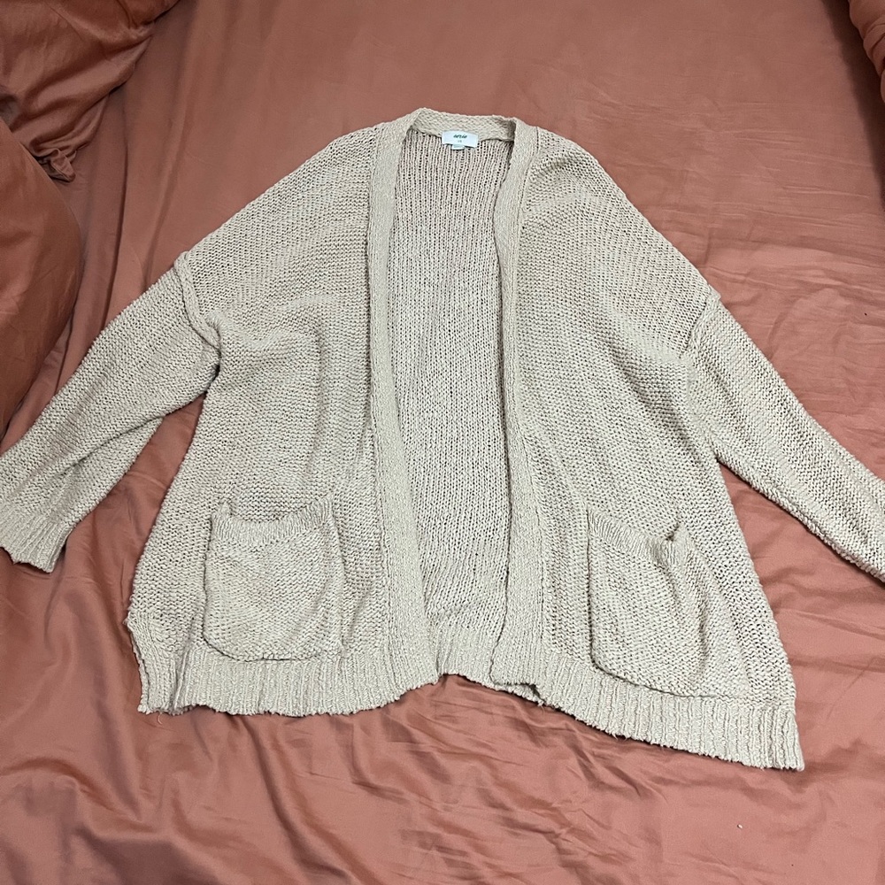 Women’s Largee knit Aerie cardigan